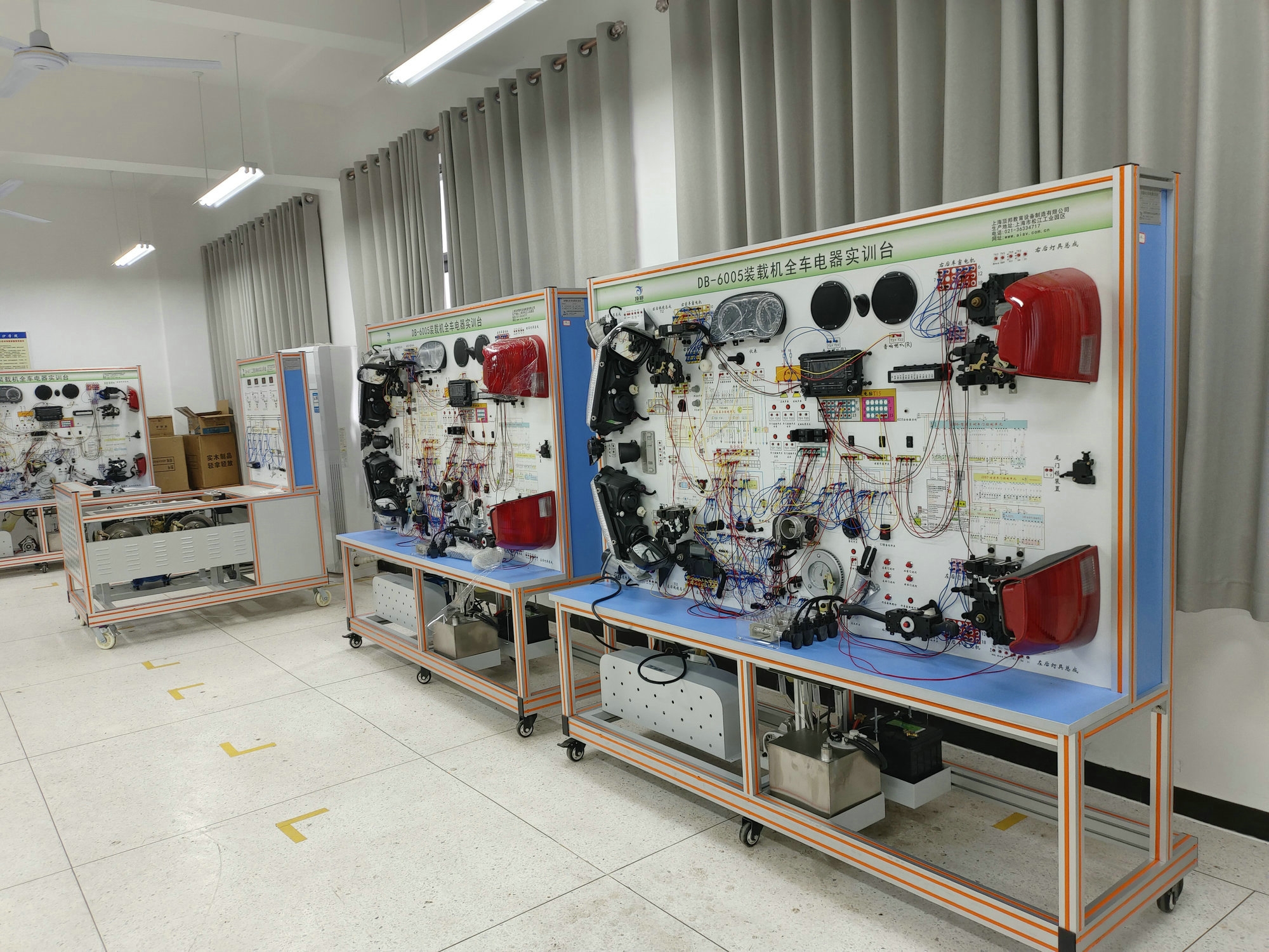 裝載機全車電器實訓臺